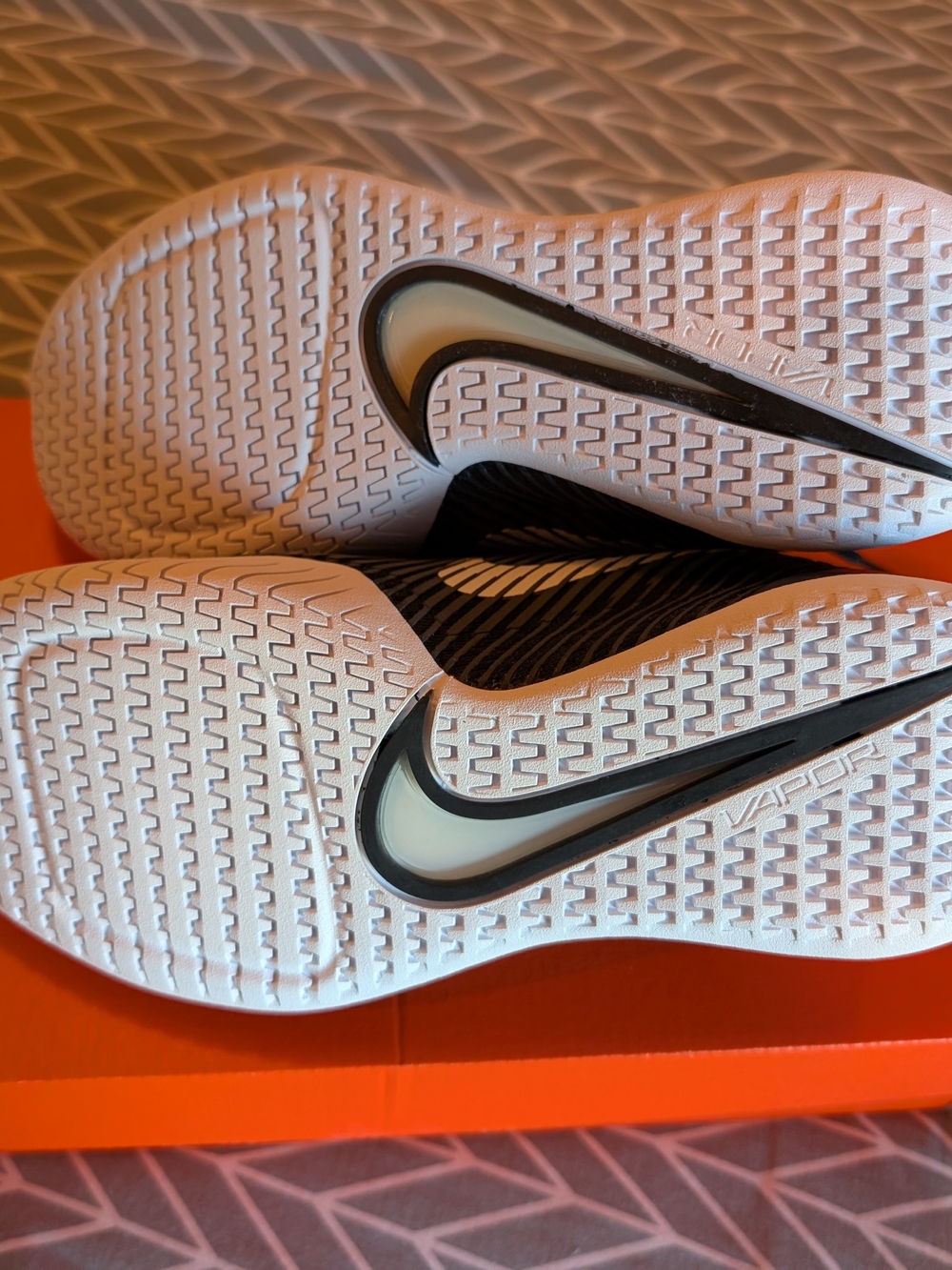 Nike Zoom Vapor 11 HC Women's 6.5 - Picture 4 of 5